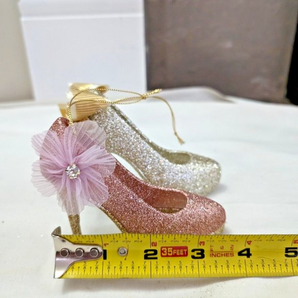 Pink And Gold Valentine Tree Ornament And Ribbon Kit - Picture 2 of 9